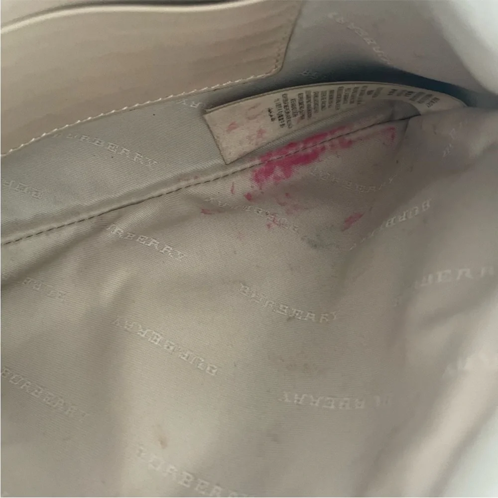 Burberry bag - Picture 9 of 15